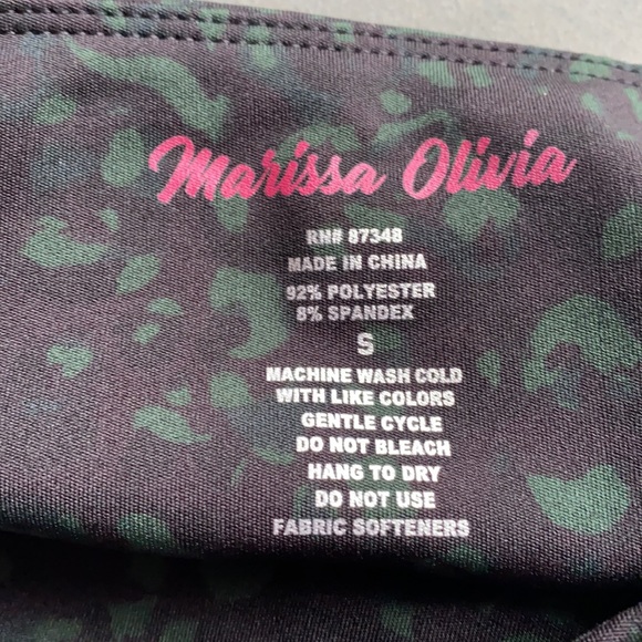 NWT Active Bottom / Leggings - Picture 4 of 6